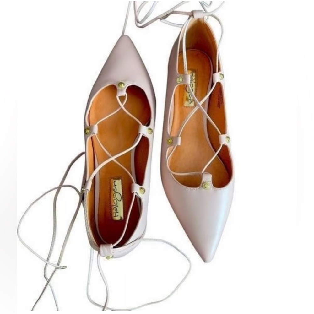 Halogen Women's Nude Lace-Up Flats